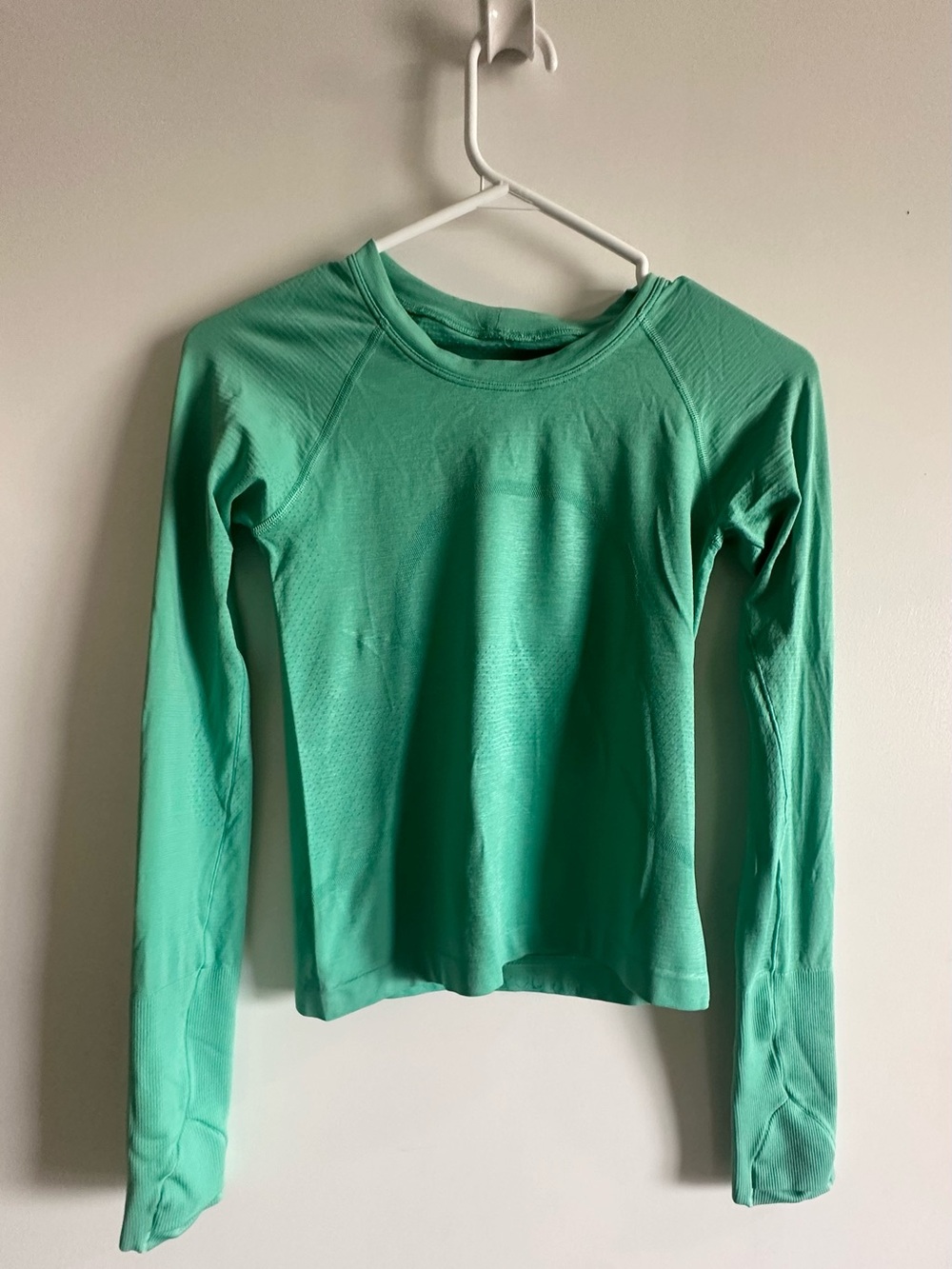 Lululemon Swiftly Tech Long-Sleeve 2.0 Shirt